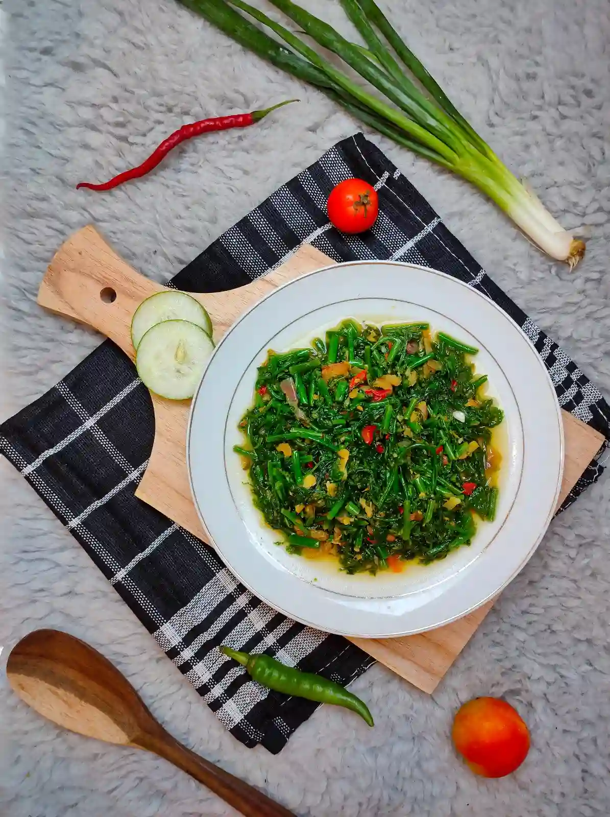 Fried Spinach with Garlic